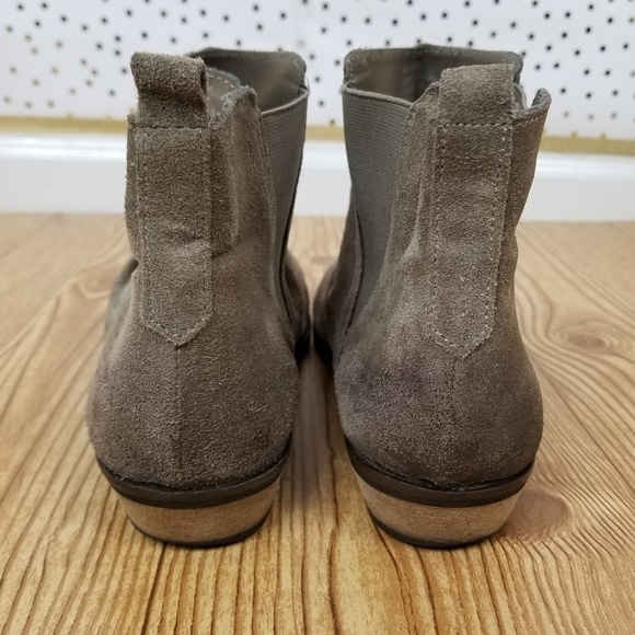 Naughty Monkey | Slouchy Suede Ankle Boots - Picture 4 of 7